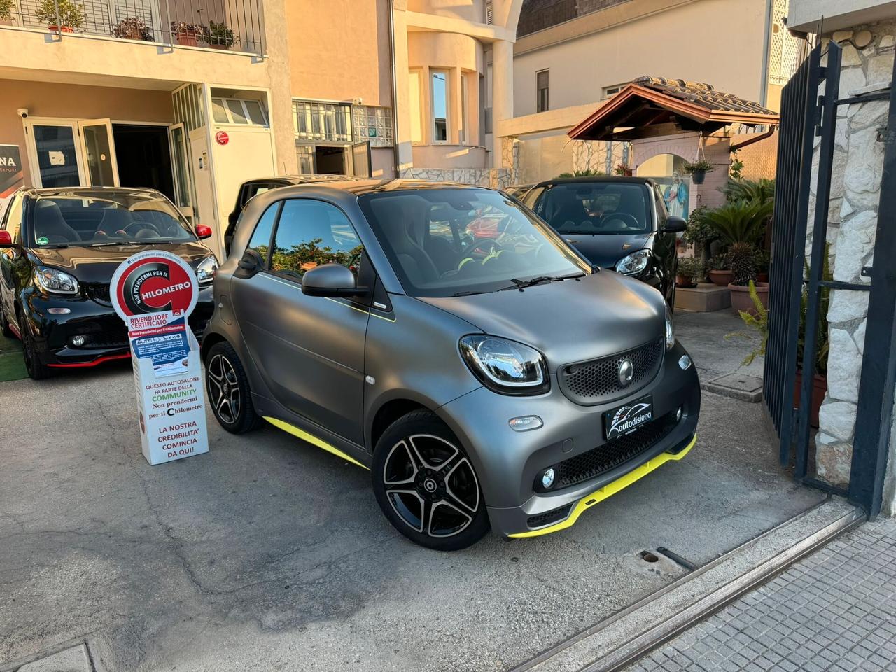 Smart ForTwo 90 0.9 Turbo twinamic Urbanrunner taylor made asphalthgold full