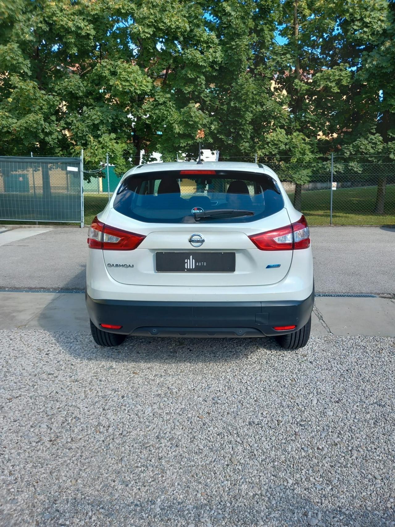 Nissan Qashqai 1.5 dCi Visia