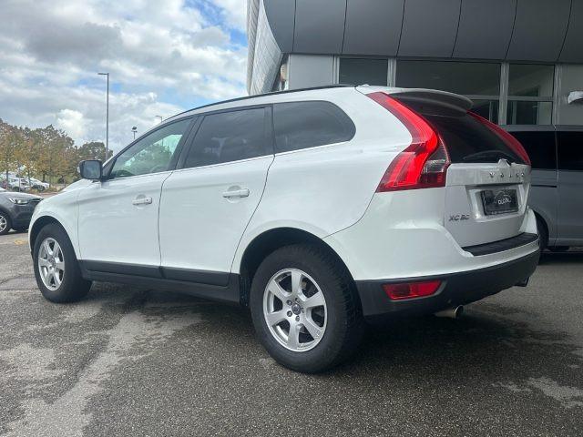 VOLVO XC60 D3 AWD Geartronic Momentum