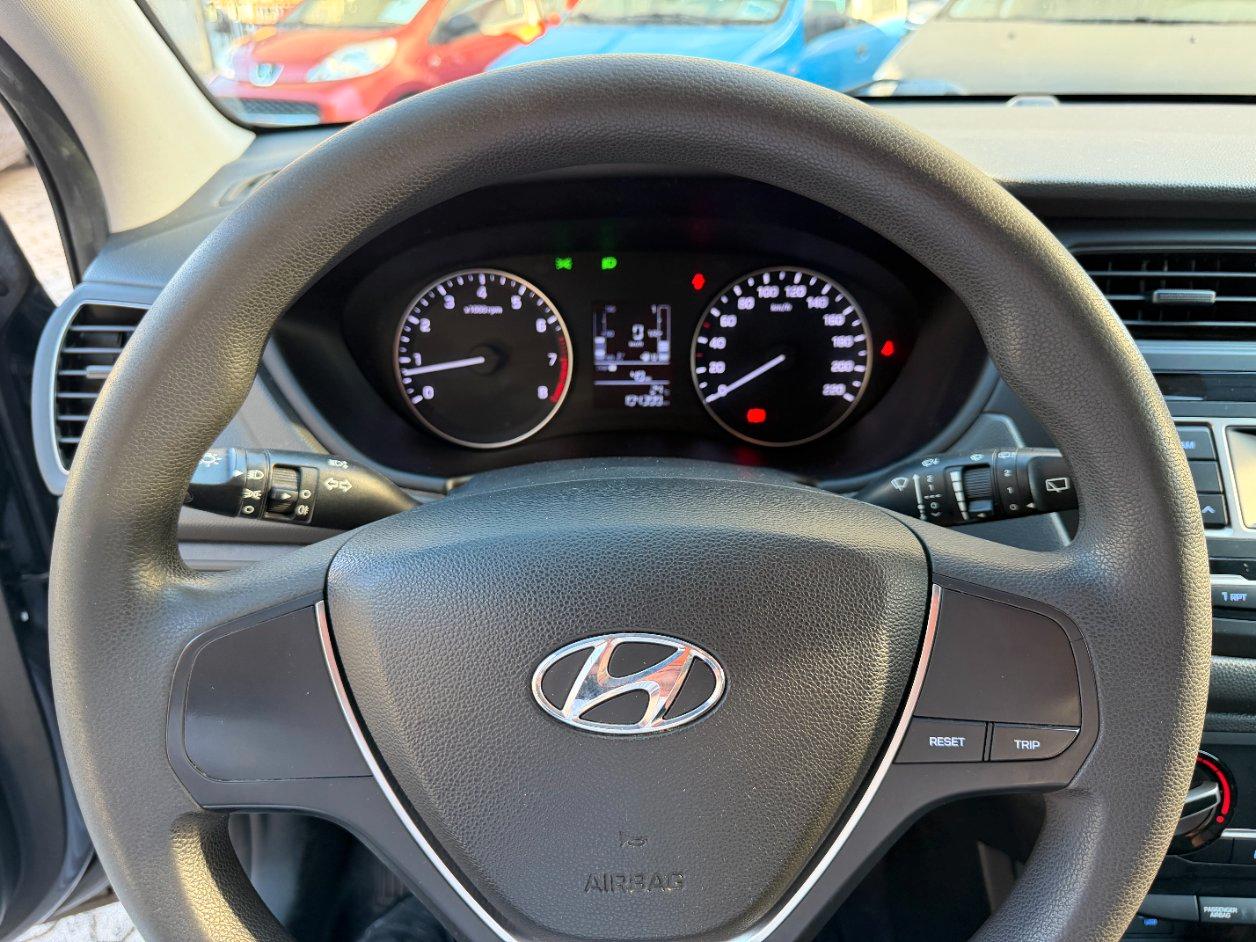 Hyundai i20 5 Porte i20 5p 1.2 Classic 75cv GANCIO TRAINO !!!!