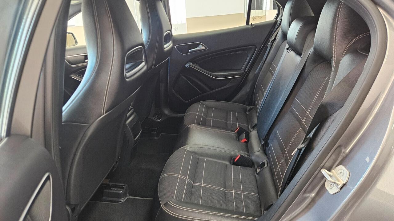 Mercedes-benz GLA 200 d Premium