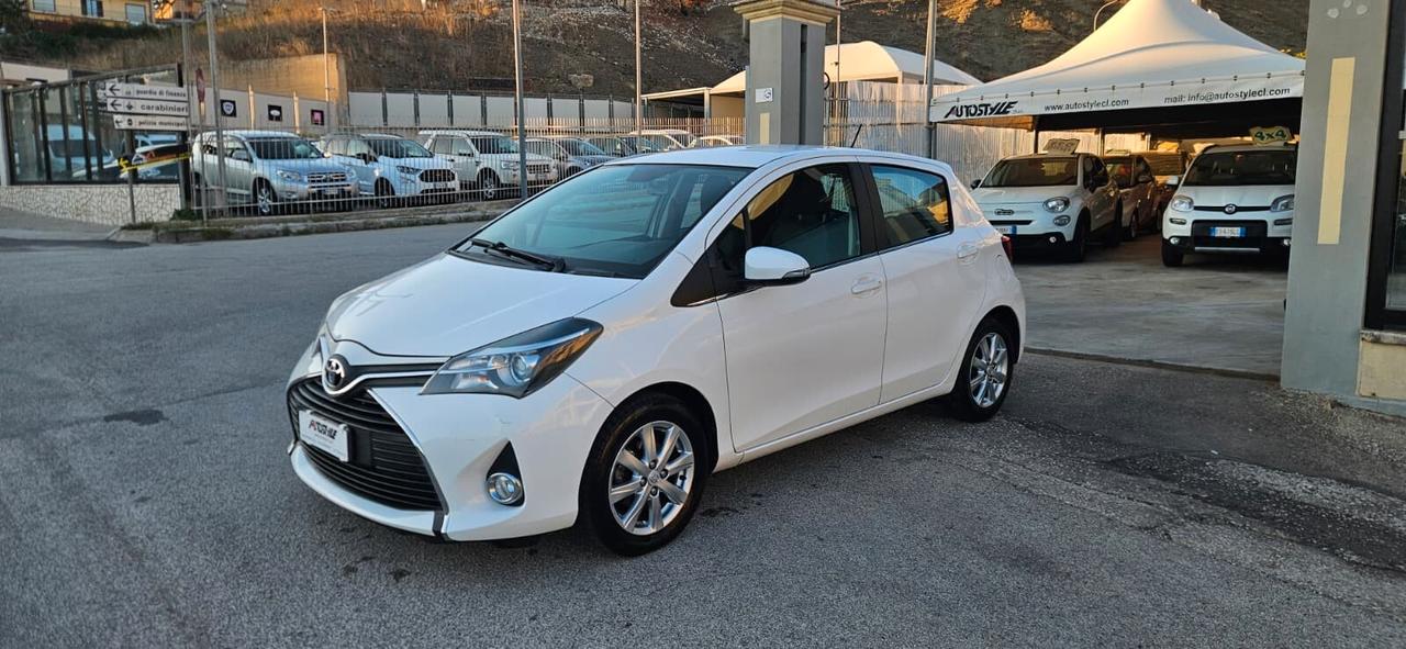 Toyota Yaris 1.4 D-4D 5 porte Lounge