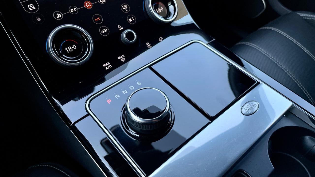 RANGE ROVER VELAR 2.0 R-DYNAMIC HSE 240CV - FULL LED, PELLE, PACCHETTO LUCI