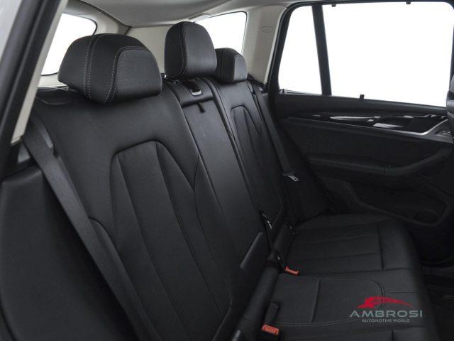 BMW X3 xdrive20d mhev 48V auto