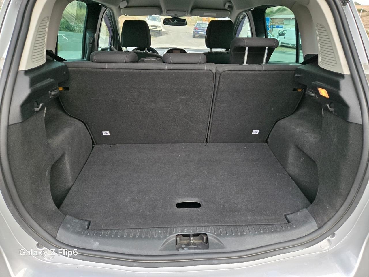 Ford B-Max 1.6 TDCi 95 CV Individual