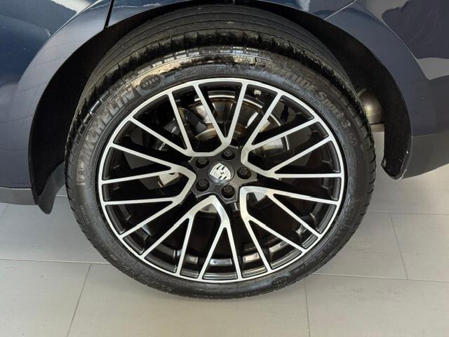 Porsche Macan 2.0 245cv pdk CAM 360 BOSE SOSPENSIONI TETTO APR. KM CERT