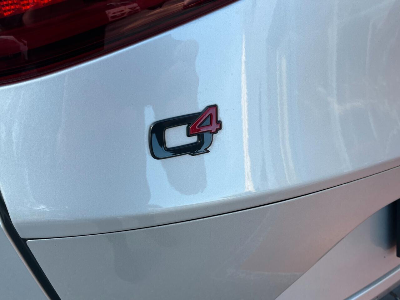 Alfa Romeo Stelvio 2.2 Turbodiesel 180 CV AT8 Q4 Business