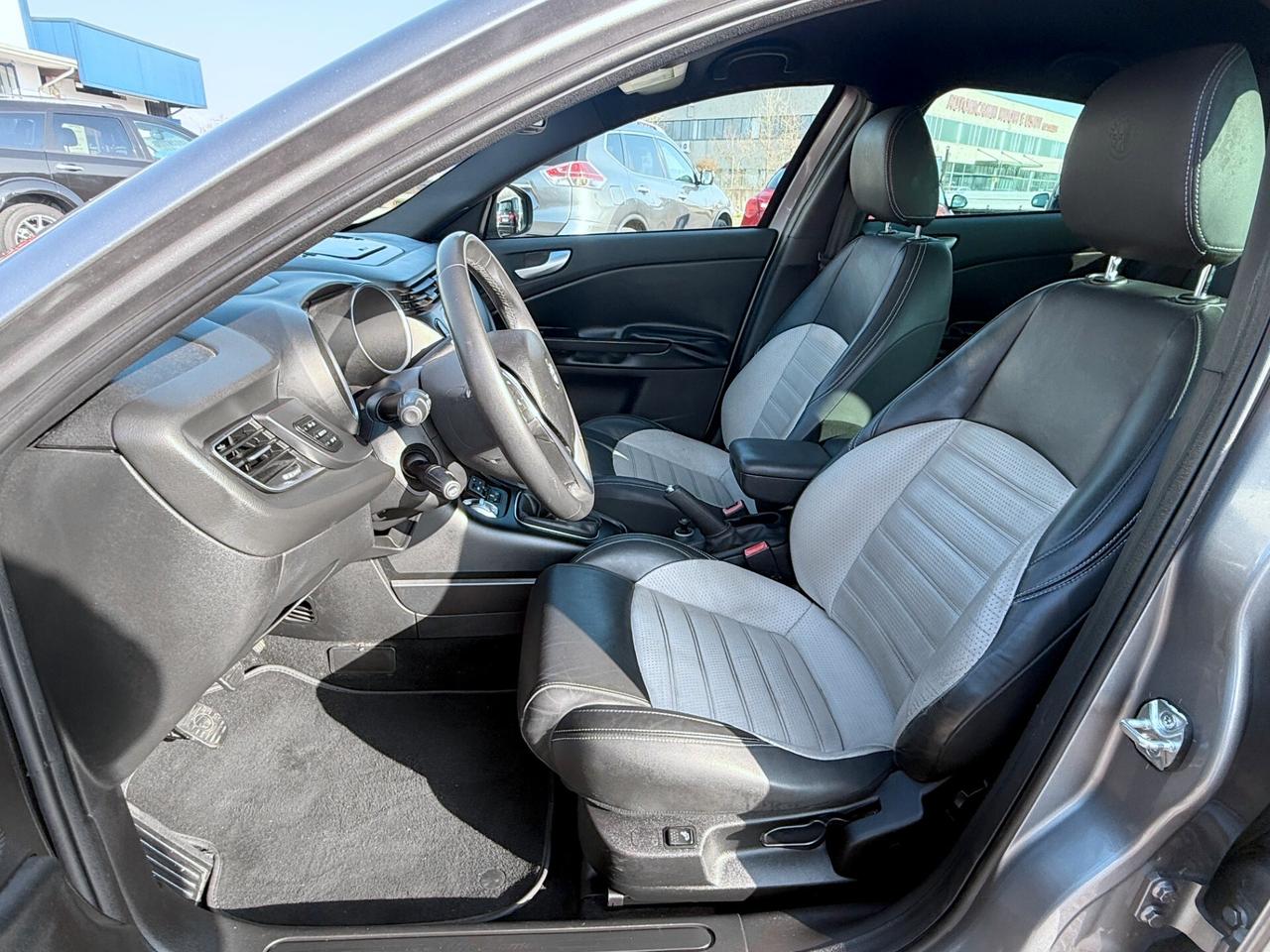 Alfa Romeo Giulietta 1.6 JTDm-2 120 CV Exclusive