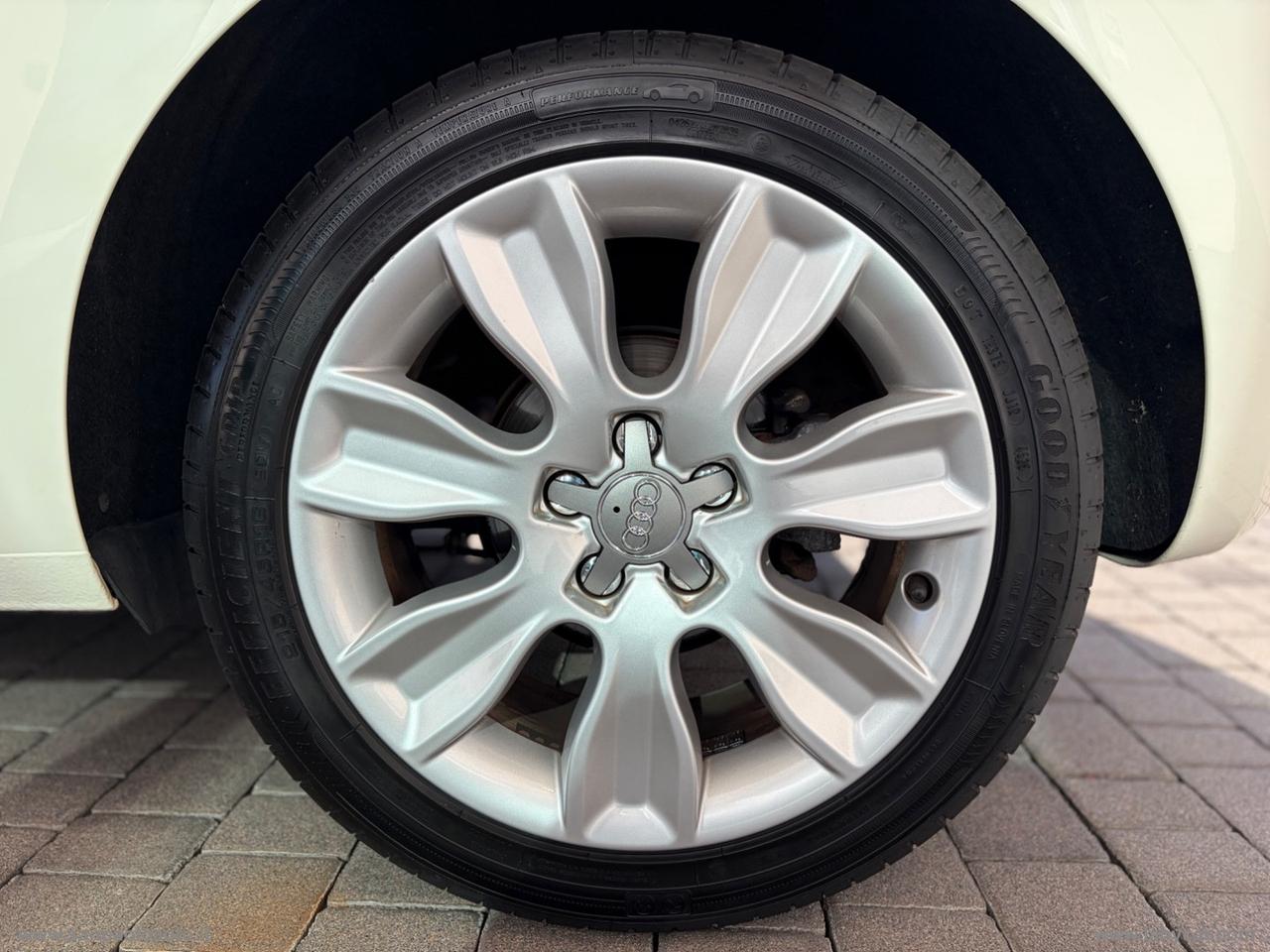 AUDI A1 1.2 TFSI Ambition