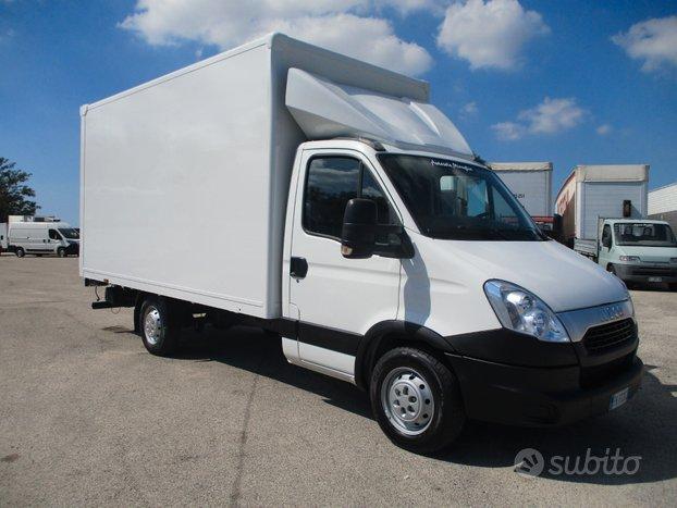 Iveco Daily 35S15 2.3 150CV EURO 5 FURGONE+ PEDANA
