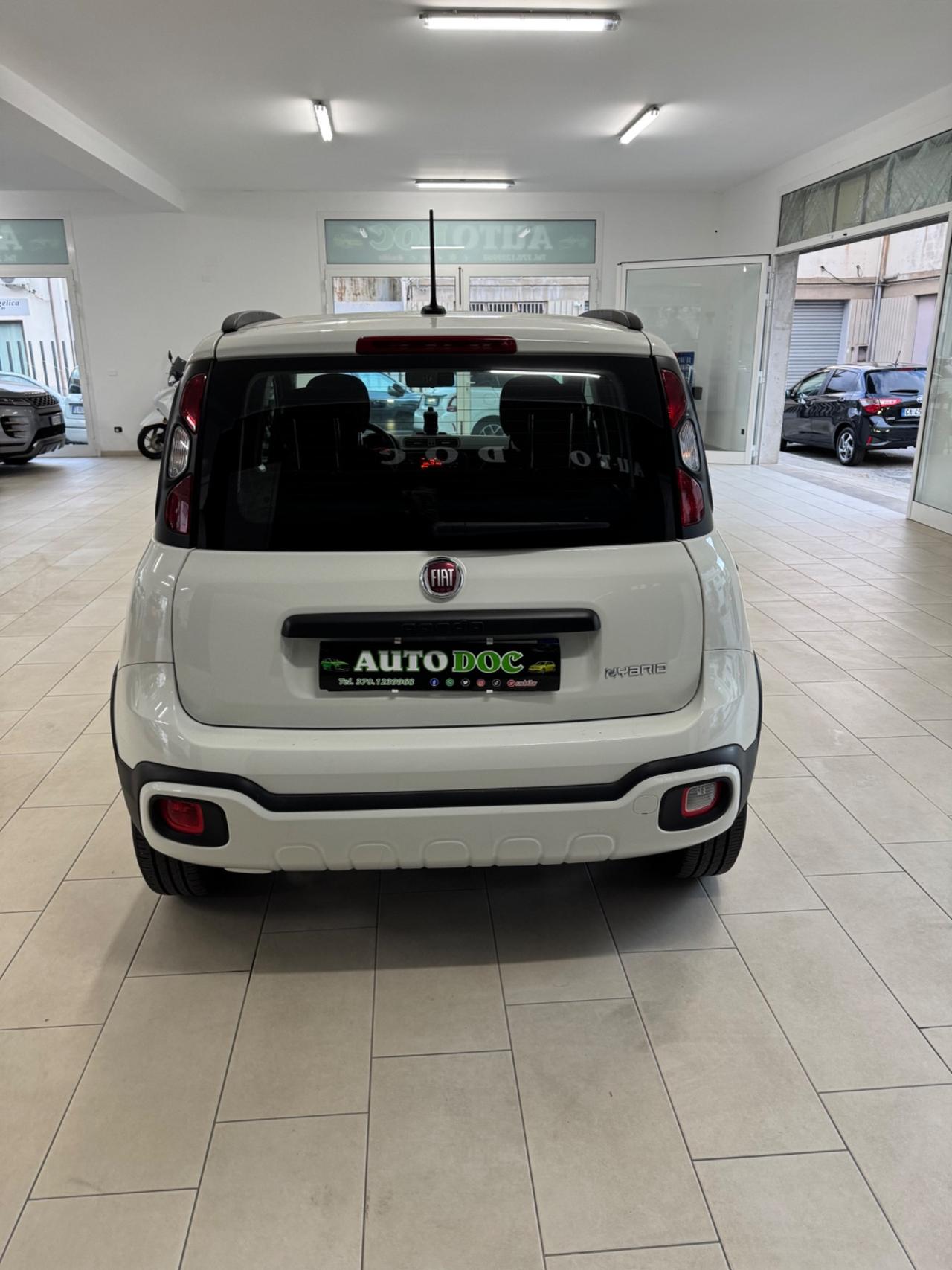 Fiat Panda 1.0 FireFly S&S Hybrid City Cross