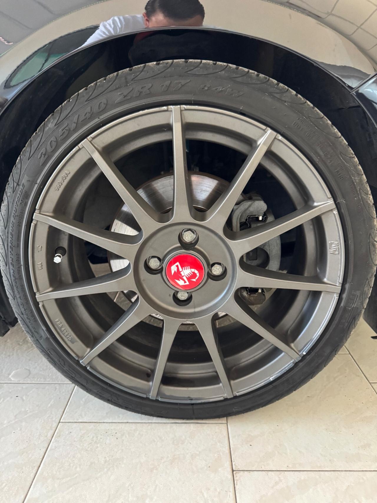 Abarth 595 1.4 Turbo T-Jet 145 CV 70° Anniversario