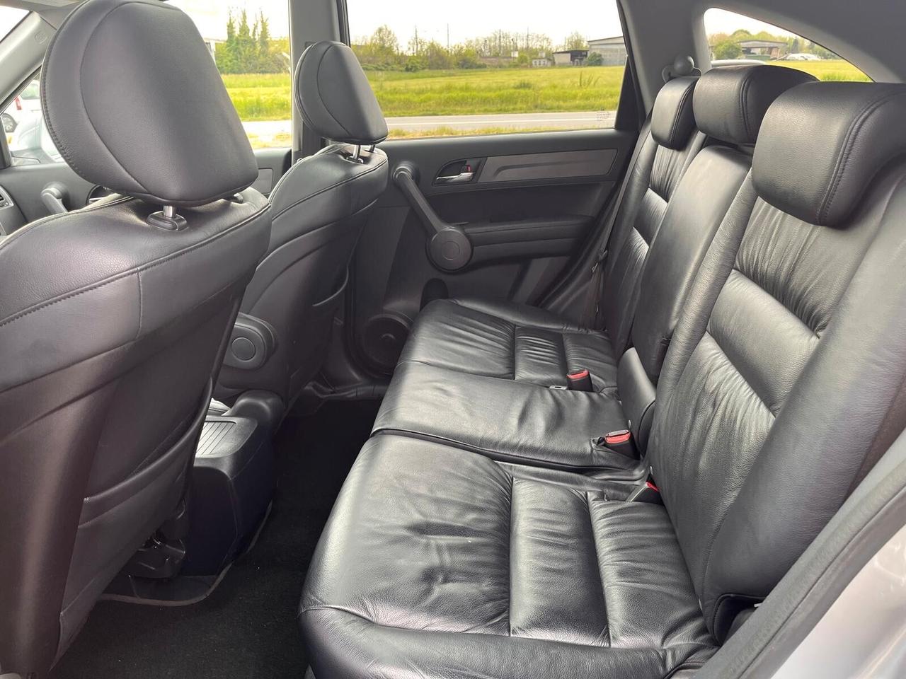 Honda CR-V 2.2 i-CTDi 16V Advance DPF