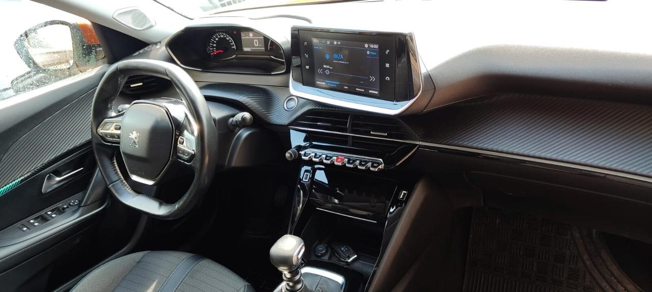 Peugeot 2008 BlueHDi 130 S&S EAT8 Allure Pack
