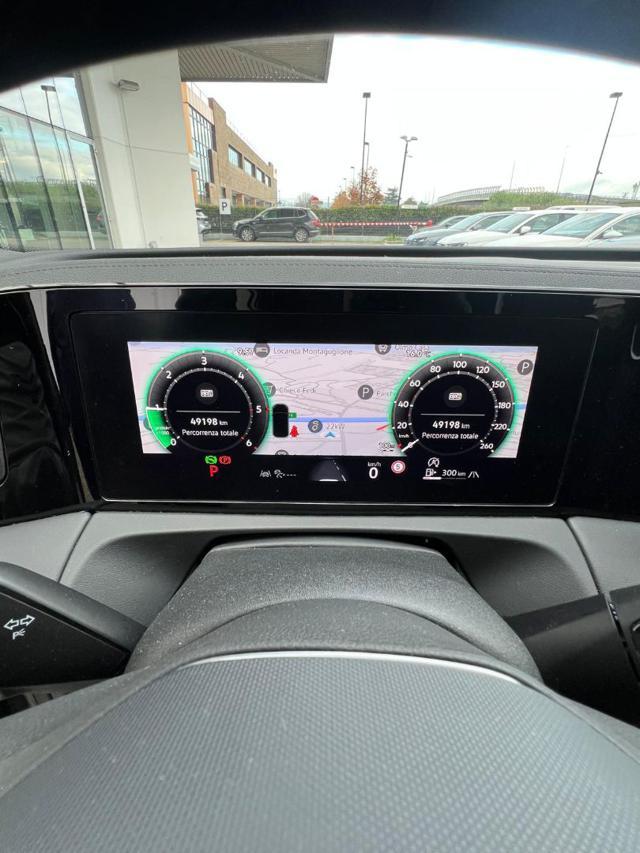 VOLKSWAGEN Tiguan 2.0 TDI 150 CV SCR DSG R-Line FARI MATRIX