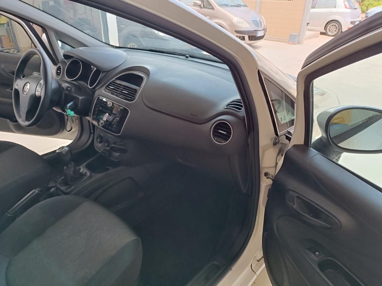 Fiat Punto 1.3 MJT II 75 CV 5 porte Lounge