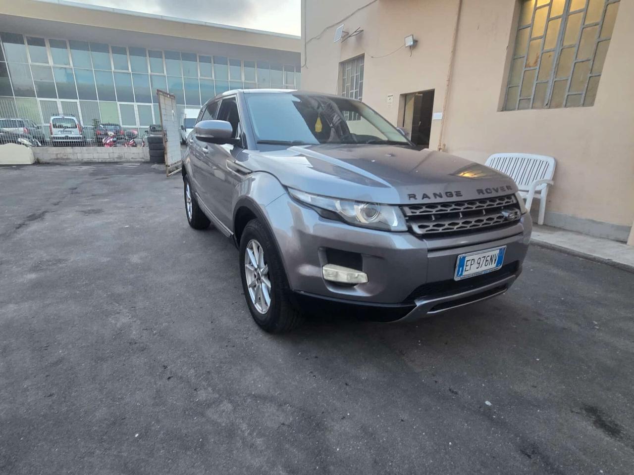 Land Rover Range Evoque 2.2 TD4 5p. Dynamic perfetta