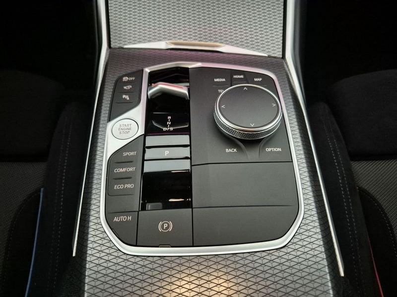 BMW Serie 3 G21 2022 Touring 320d Touring mhev 48V xdrive MSport Pro auto