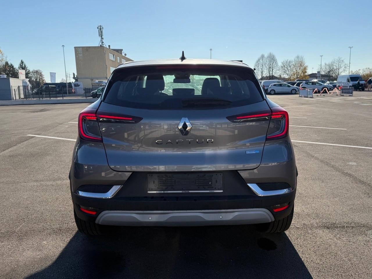 Renault Captur Plug-in Hybrid E-Tech 160 CV Intens