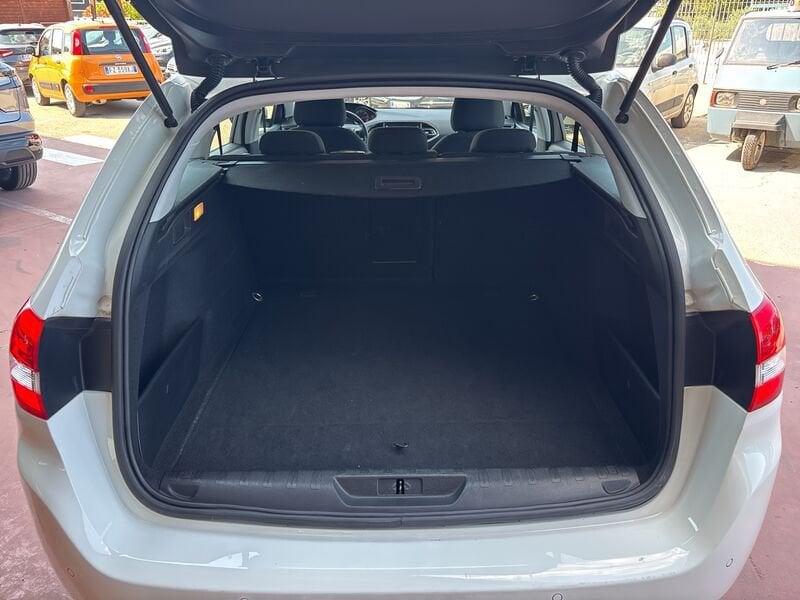 Peugeot 308 BlueHDi 100 S&S SW Business