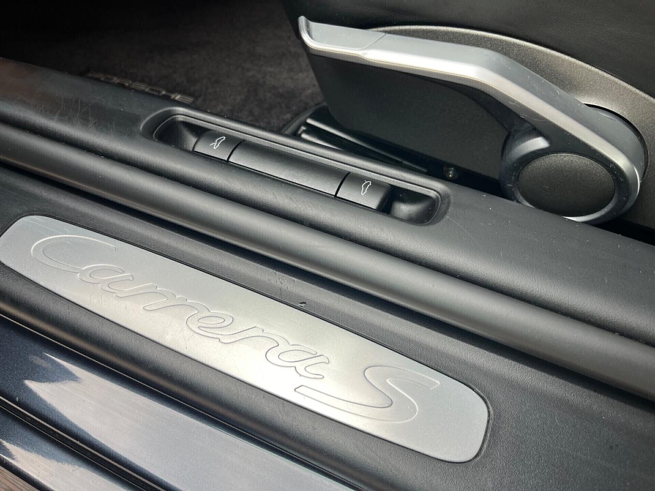 Porsche 911 Carrera S Cabriolet