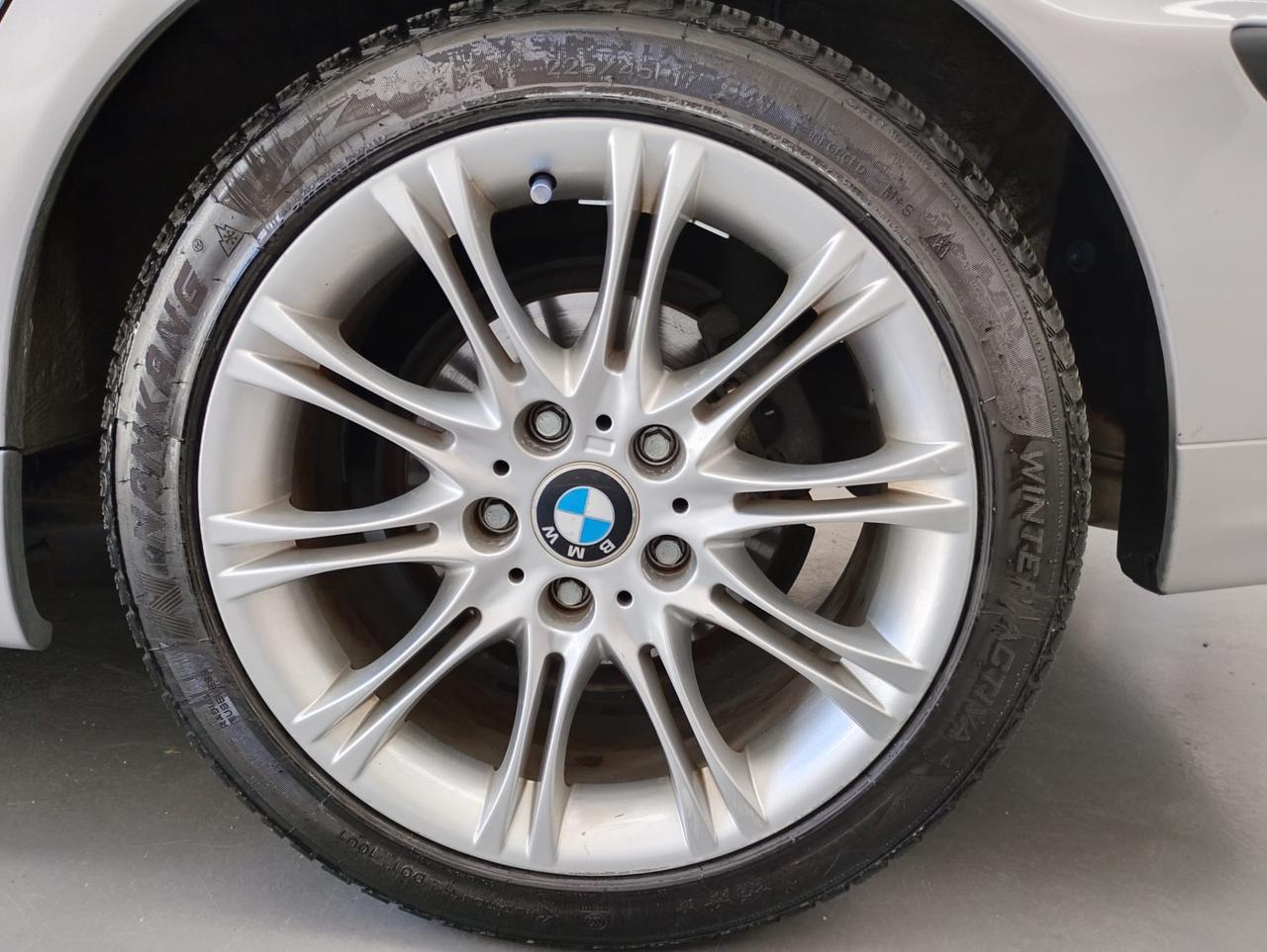 Bmw 320 320i cat 4 porte Attiva