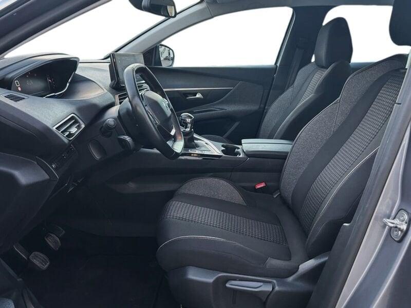 Peugeot 3008 BlueHDi 130 CV NAVI LED Active Business S&S