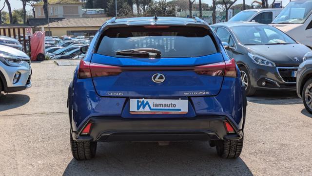 LEXUS UX 250h Hybrid Midnight Edition 4WD 2.0cc 152cv NAVIGAT.
