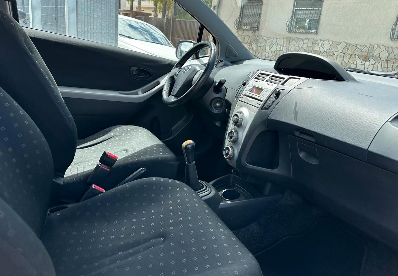 Toyota Yaris 1.0 3 porte Sol-2008