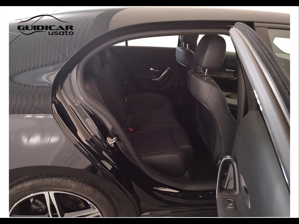 Mercedes-Benz Classe A - W177 2018 - A 180 d Sport Night edition Plus auto