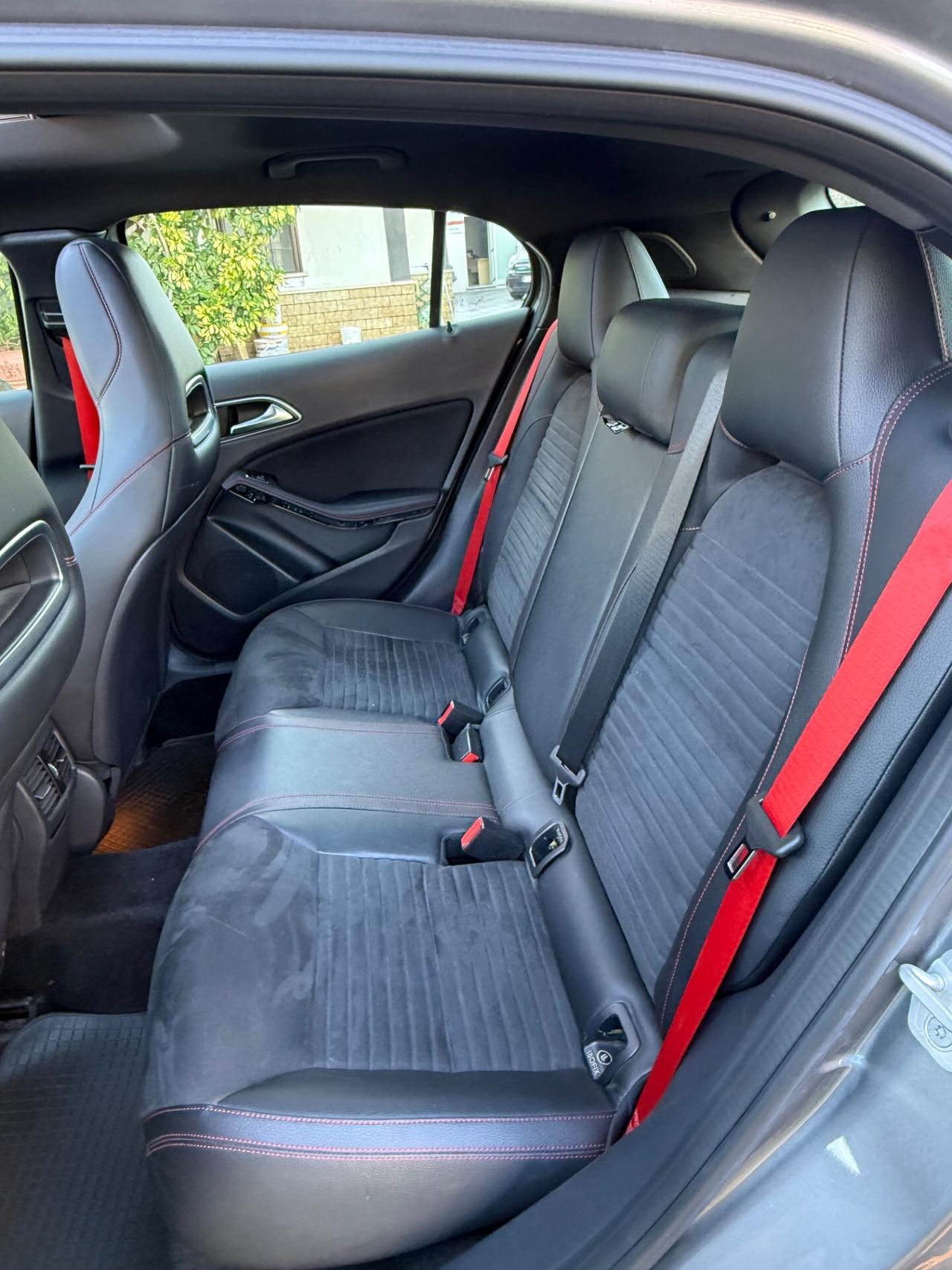 Mercedes-benz GLA 45 AMG 4Matic