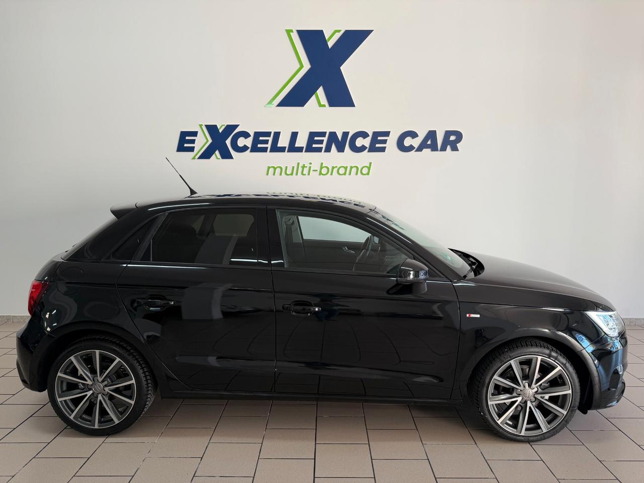 Audi A1 SPB 1.0 TFSI S-LINE LED/NAVI