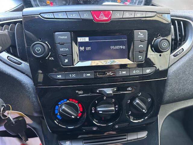 Lancia Ypsilon 1.2 69 CV 5 porte S&S Elefantino Blu (PREZZO REALE)