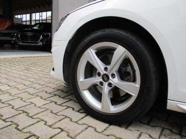 AUDI A4 Avant 35 TDI/163 CV S tronic Business Advanced