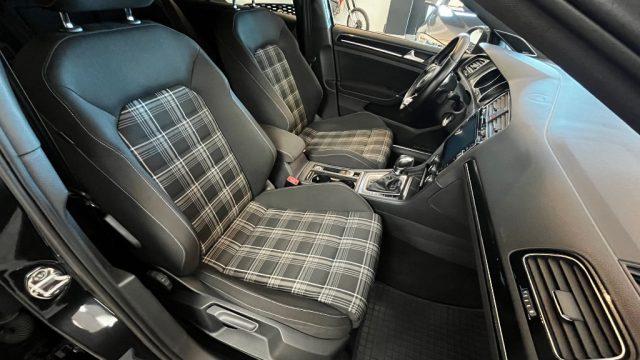 VOLKSWAGEN Golf GTD 2.0 TDI DSG 5p. BlueMotion Technology