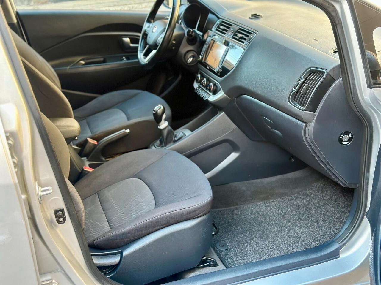 Kia Rio 1.1 CRDi 5 P OK neopatentati