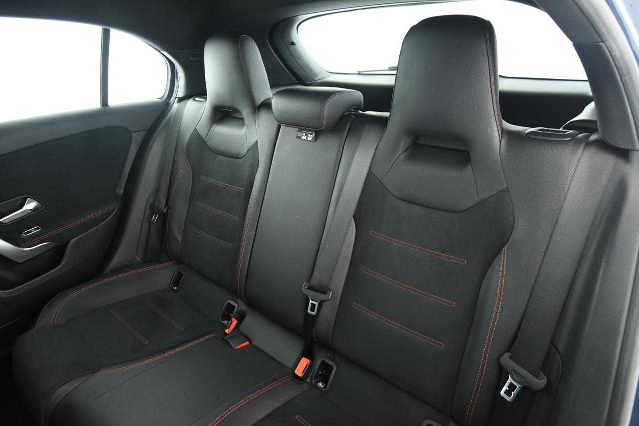 Mercedes-Benz A 200 d Premium auto CAMERA+TETTO PANO+LED