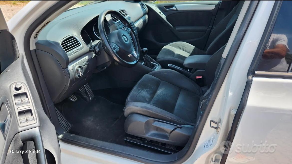 Volkswagen Golf 6 1.6 TDI 105 cv 5p. Highline