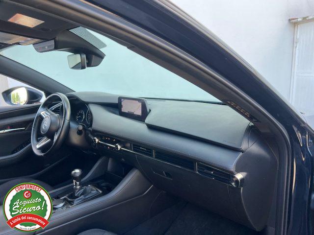 MAZDA 3 2.0L Skyactiv-G M-Hybrid Exclusive