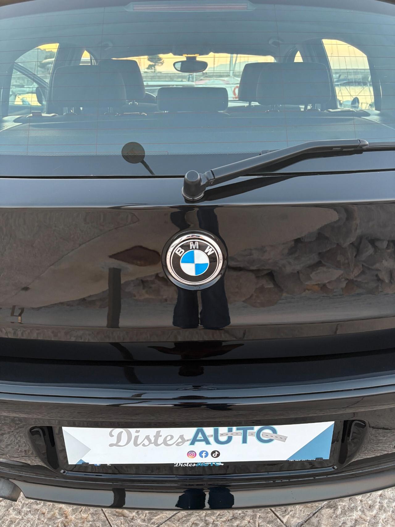 Bmw 116d 2.0 116CV total black