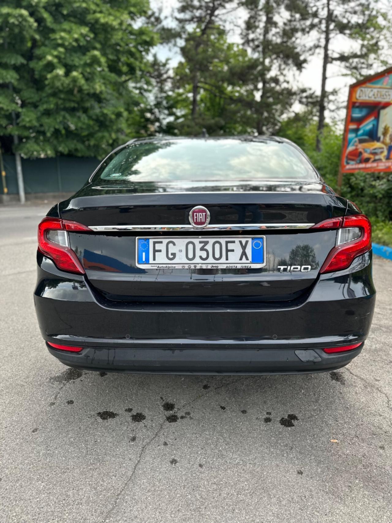 Fiat Tipo 1.6 Mjt 4 porte Lounge