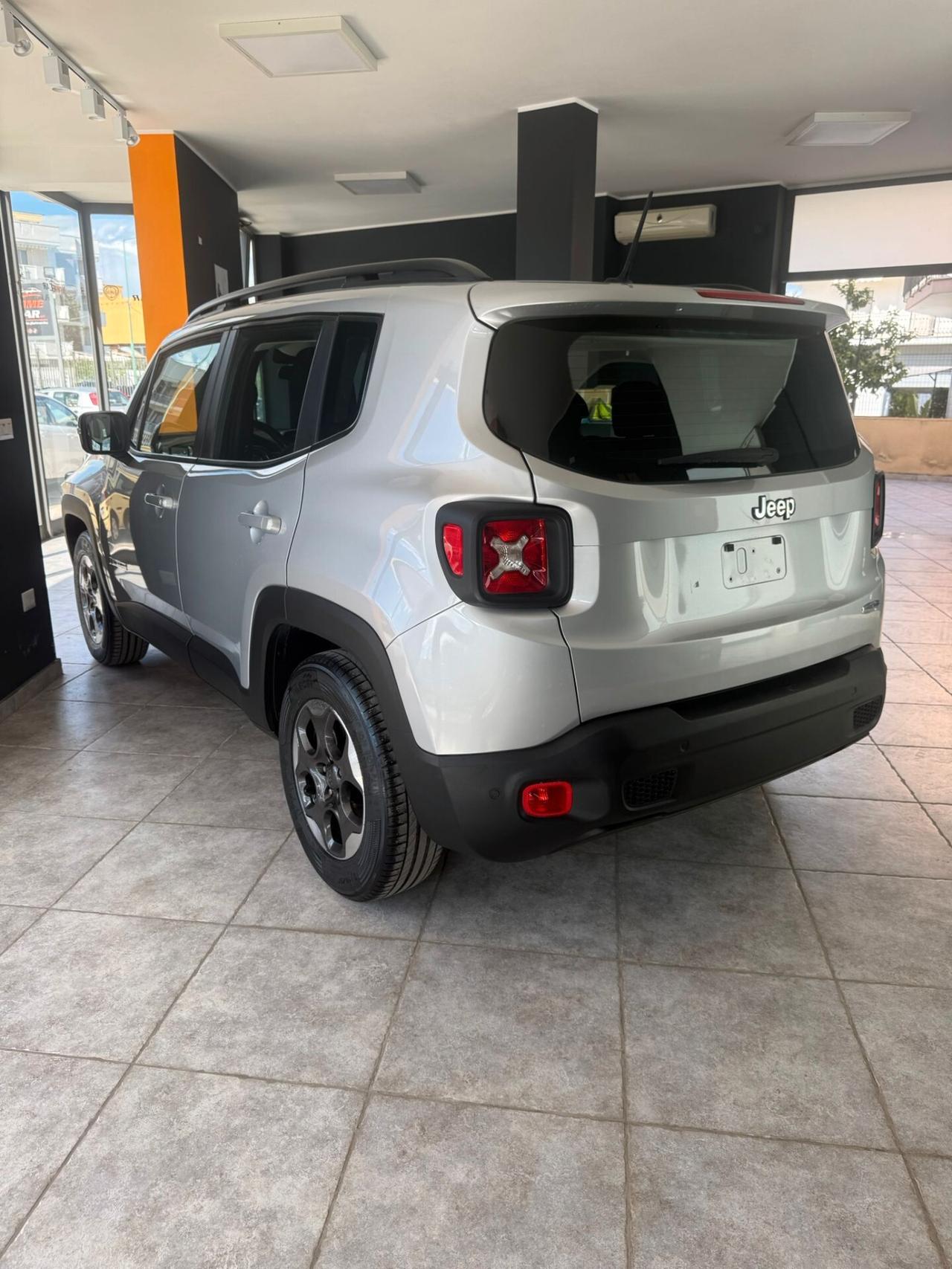 Jeep Renegade 1.6 Mjt 120 CV Longitude