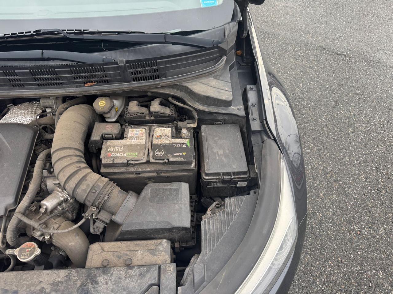 Kia Stonic 1.6 CRDi Style *12 Mesi di garanz #8397