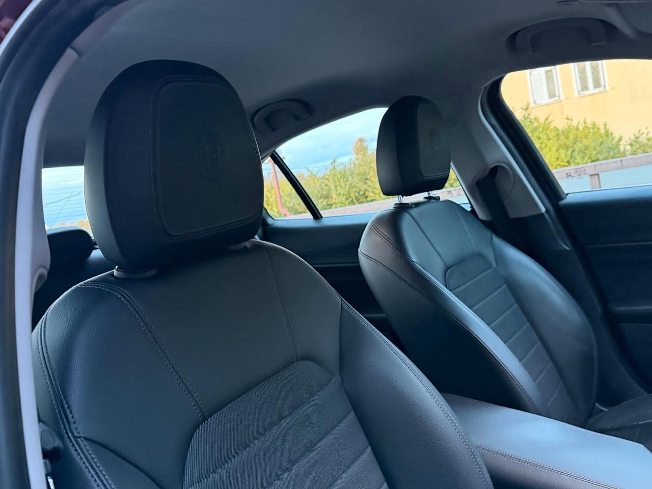 Alfa Romeo Giulia 2.2 TURBODIESEL 150 cv. AT8 SUPER