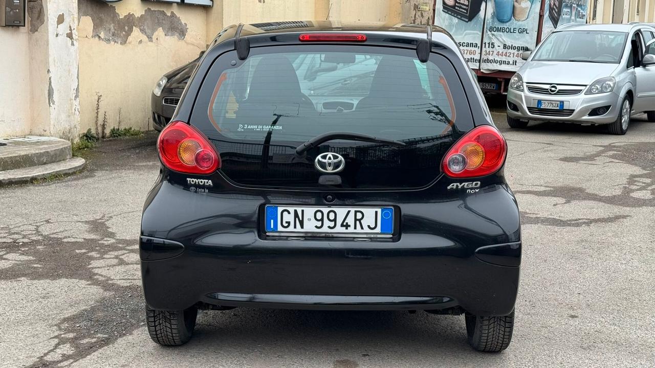 Toyota Aygo 1.0 12V VVT-i 3 porte Sol