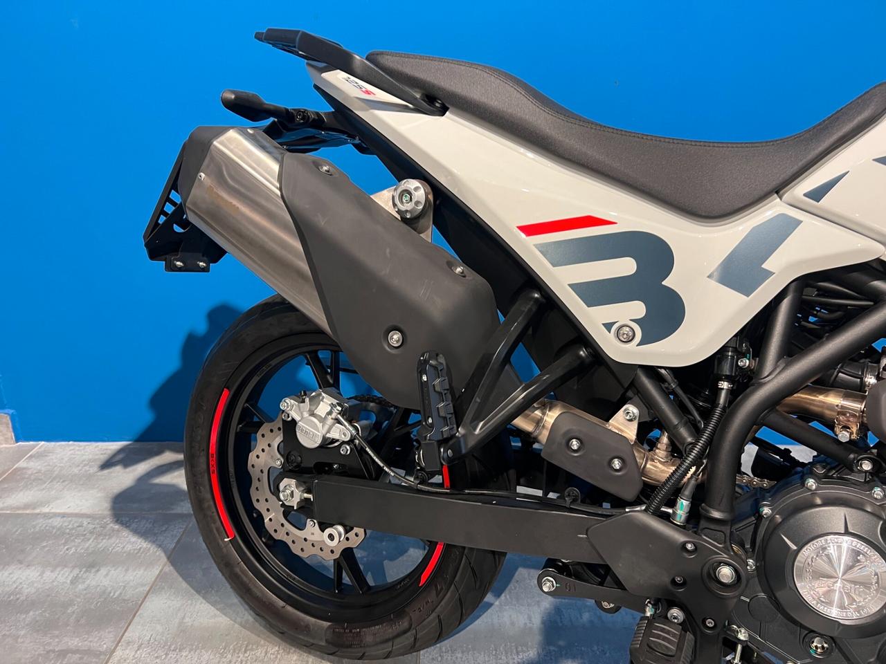 Benelli BX 125 S