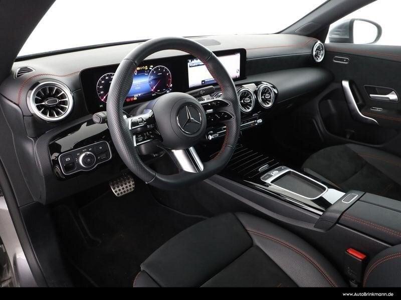 Mercedes-Benz CLA S.Brake CLA 180 Automatic Shooting Brake AMG Line Advanced Plus
