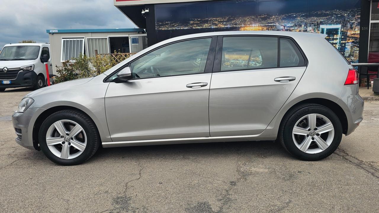 Volkswagen Golf 1.6 TDI 5p. Highline BlueMotion Technology