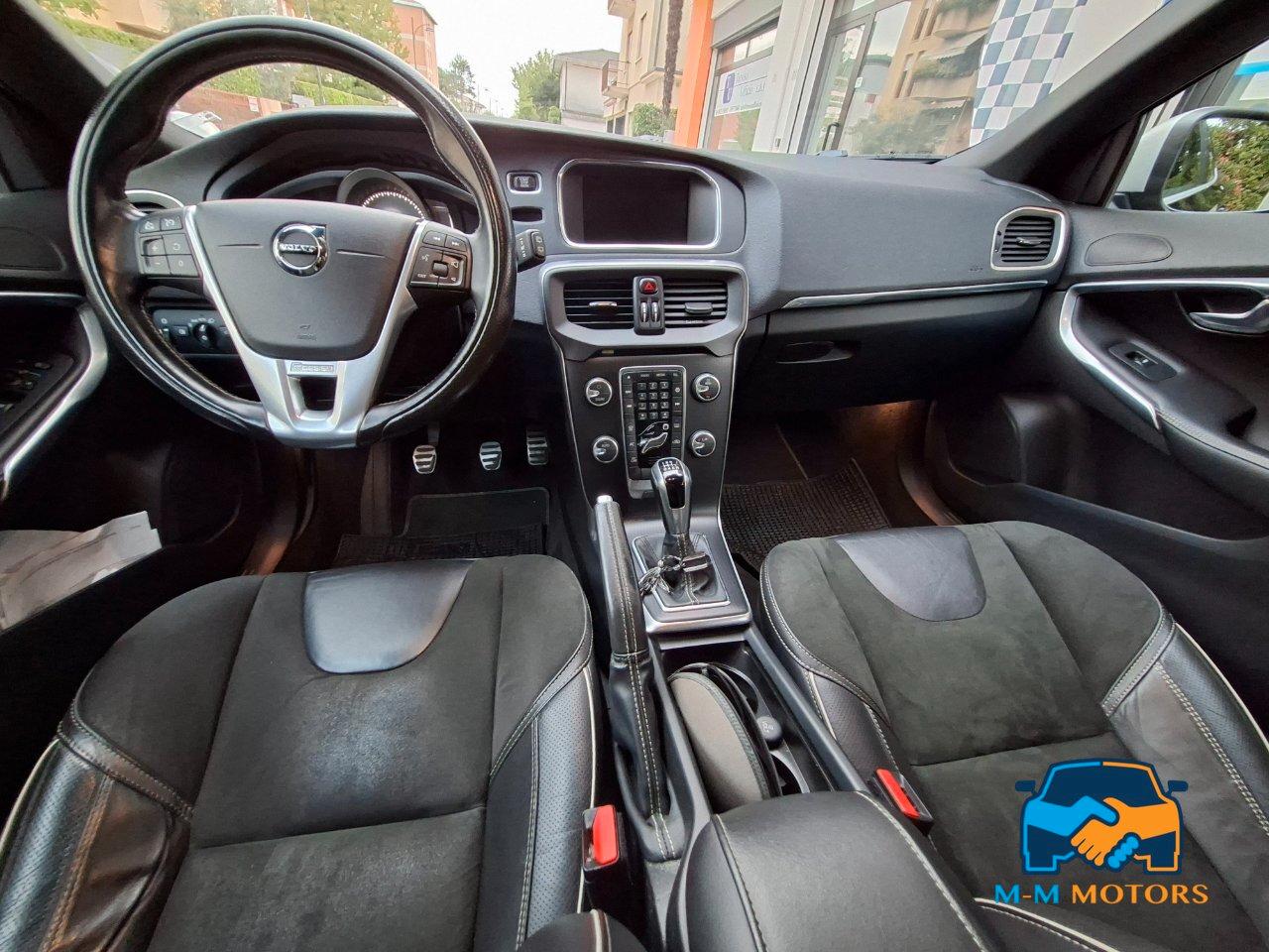 Volvo V40 2.0 d2 R-design Unico Proprietario