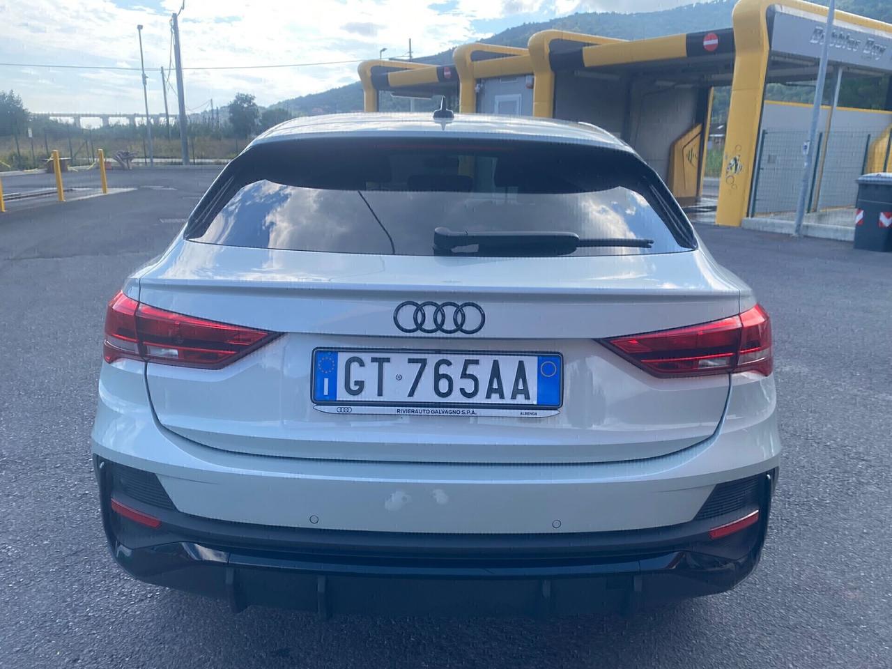 Audi Q3 35 TDI S tronic line edition